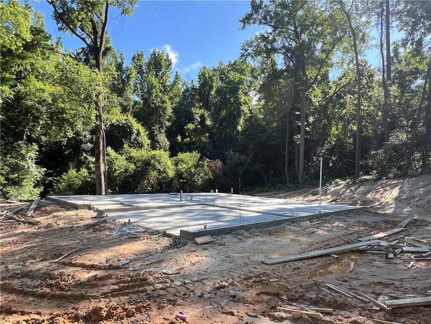 For Sale $259,900 • Co-Listing Agent
