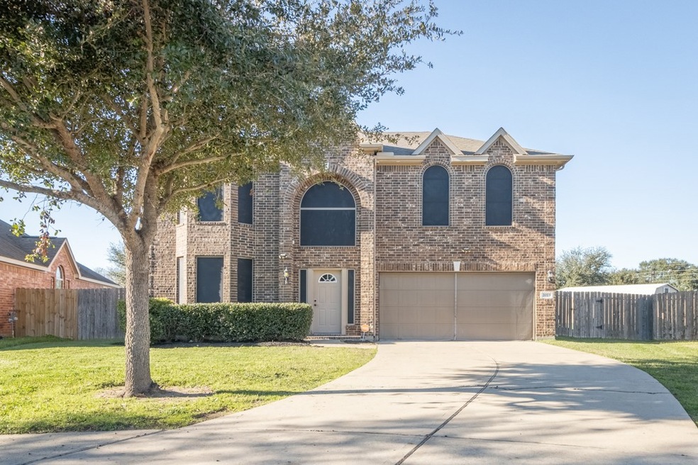 2023 Silverwater Ct, Richmond, TX 77469 - photo 1