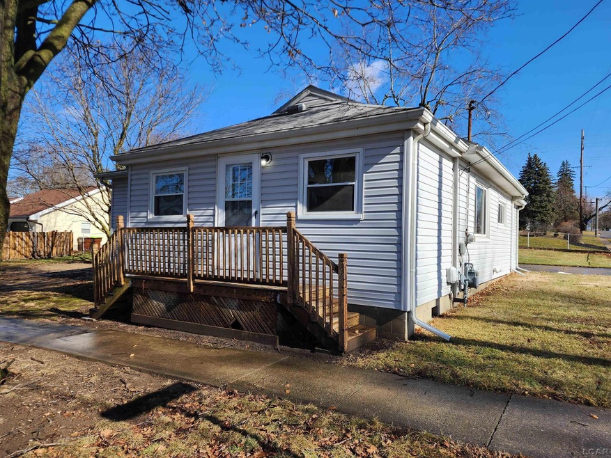 853 Howell Ave, Adrian, MI 49221 - photo 1