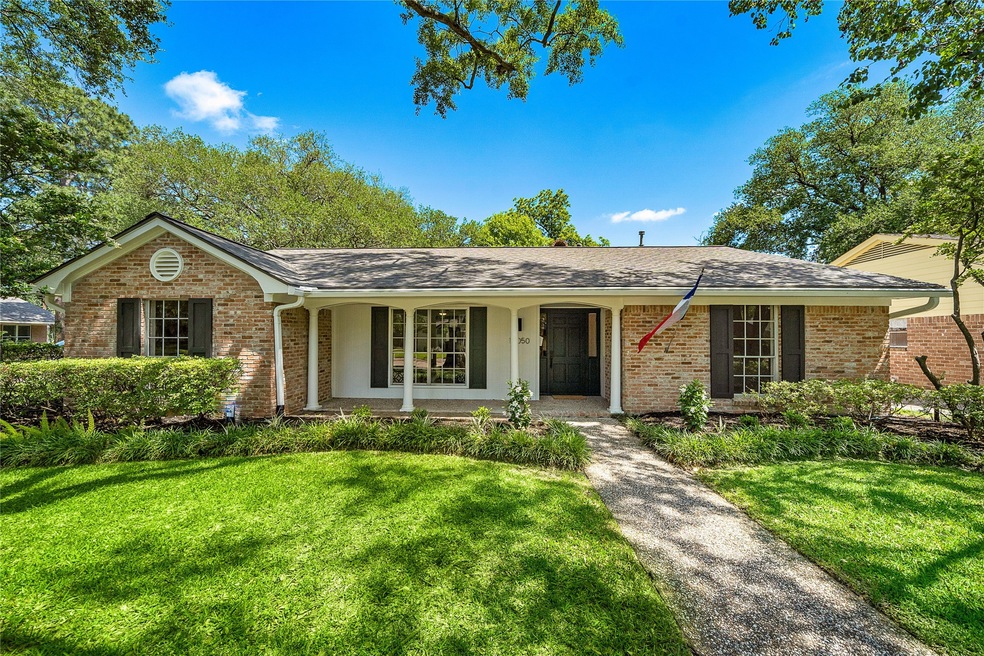 10050 Wickersham Ln, Houston, TX 77042 - photo 1