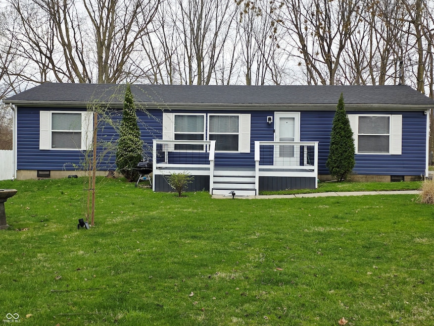 328 N Front St, Thorntown, IN 46071 - photo 1