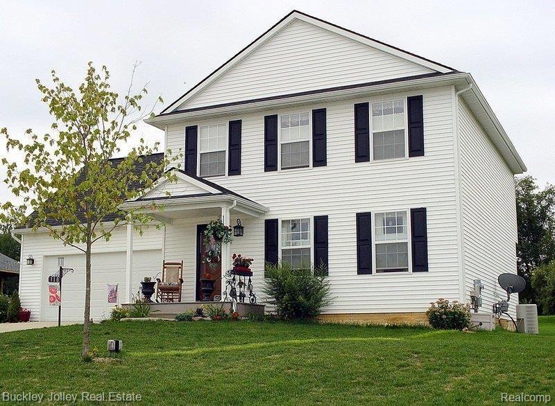 Spotless Newer 2-Story