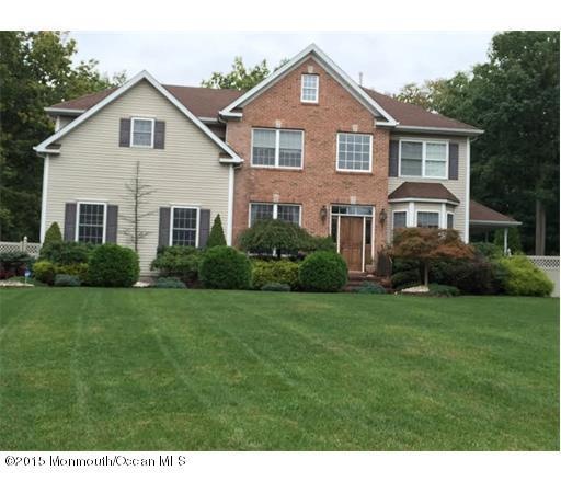 39 Olivia Way Front Pic