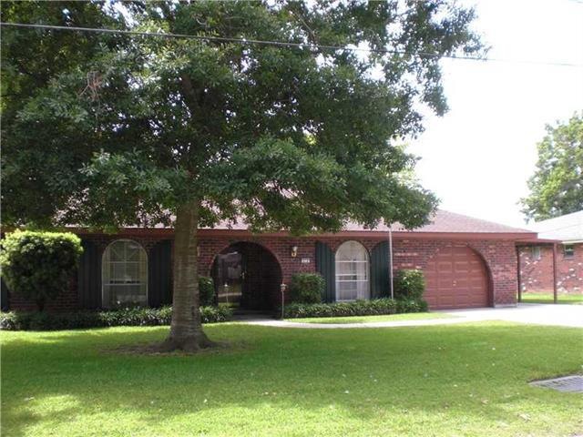 Facade/Exterior Front.