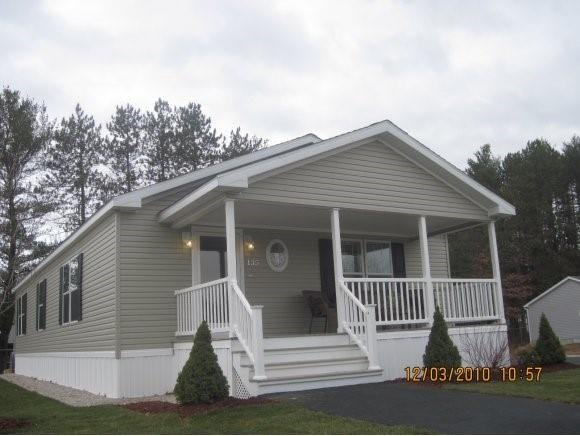 165 Thistle Way, Manchester, NH 03109 - photo 1