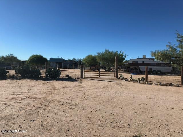 1 Acre Lot