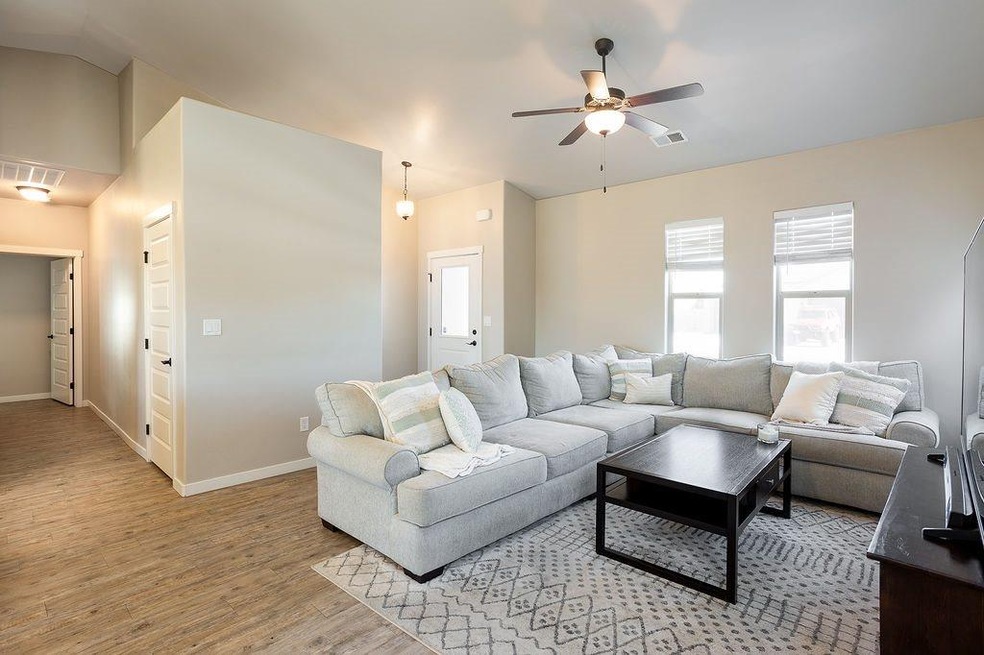 553 Red Cedar Way, Grand Junction, CO 81504 - photo 1