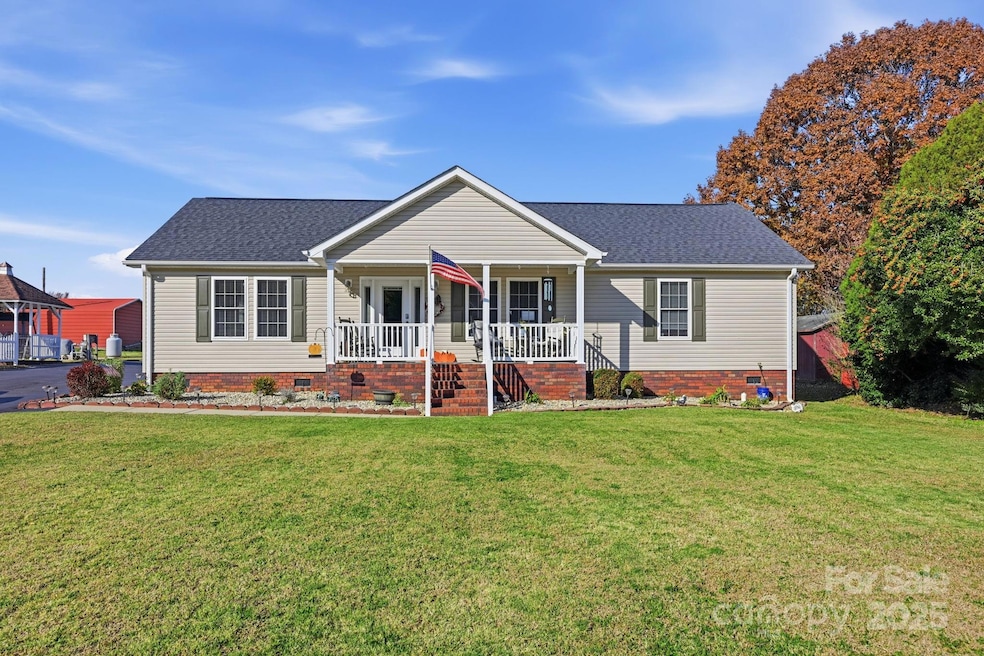 3170 Old Us 70 Hwy Hwy, Cleveland, NC 27013 - photo 1