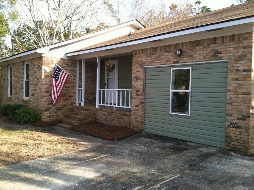 307 Mt Pine Front Main