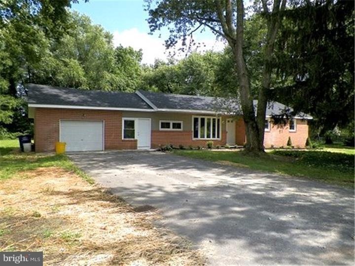 72 Brandywine Rd, Pemberton, NJ 08068 - photo 1