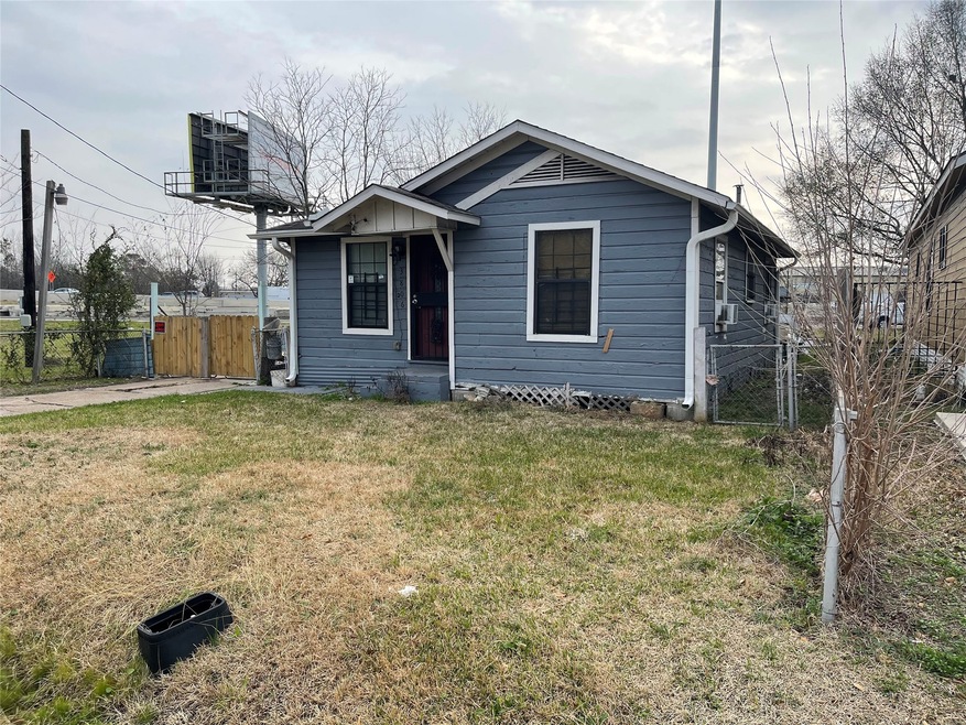 3806 Rebecca St, Houston, TX 77021 - photo 1