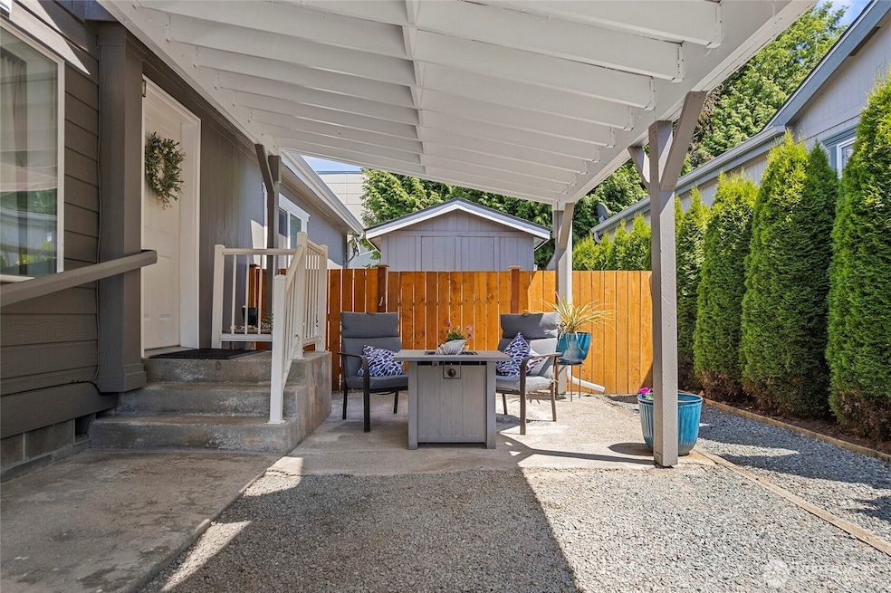 885 Carriage Ct, Sedro Woolley, WA 98284 - photo 1