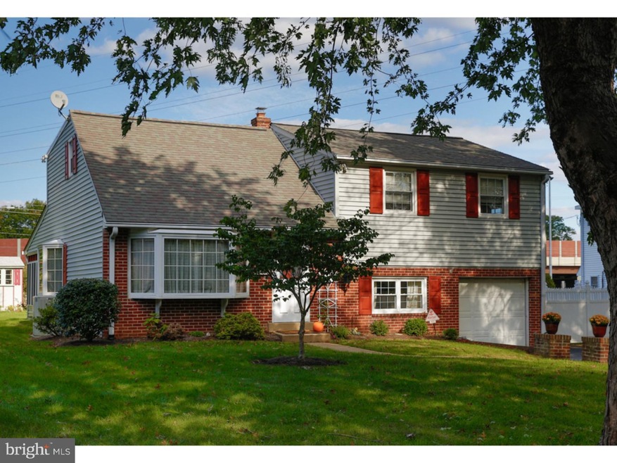 1905 Hemlock Rd, Flourtown, PA 19031 - photo 1