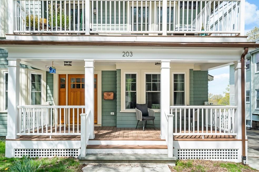 203 Winchester St unit 203, Brookline, MA 02446 - photo 1