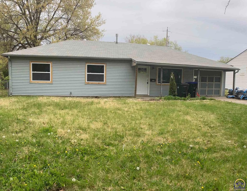 1400 SW Glencoe St, Topeka, KS 66611 - photo 1