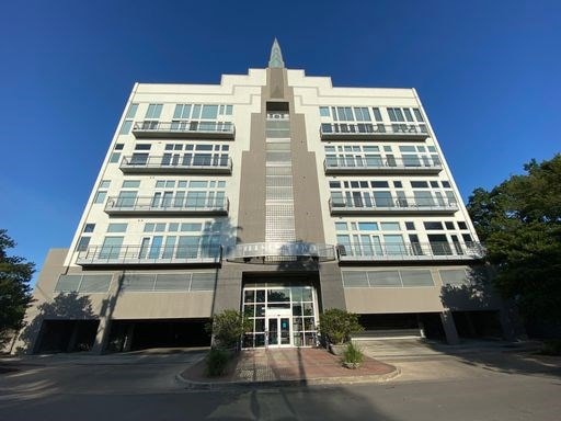 Entrance of building on Yupon