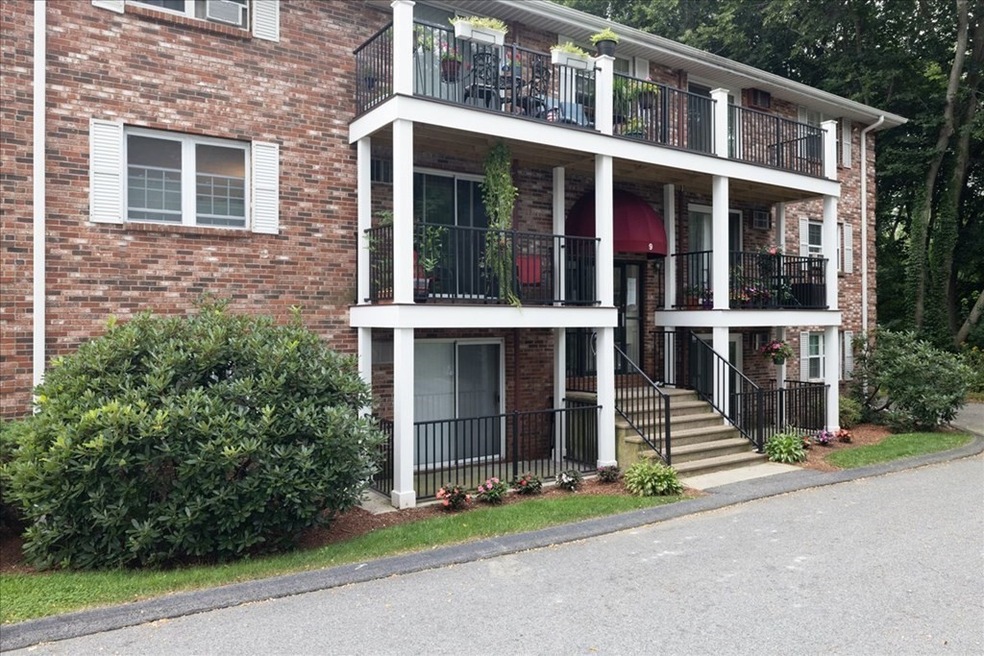 9 Kenmar Dr unit 21, Billerica, MA 01821 - photo 1