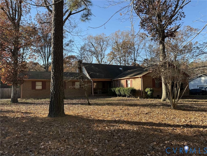 2832 Brierwood Rd, Petersburg, VA 23805 - photo 1