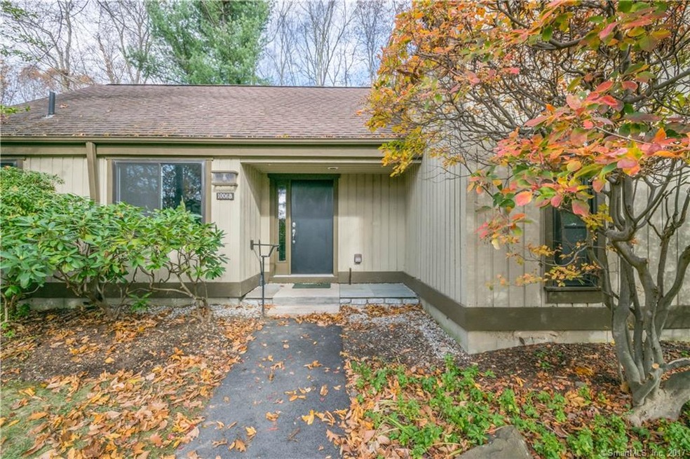 1006 Heritage Village unit B, Southbury, CT 06488 - photo 1