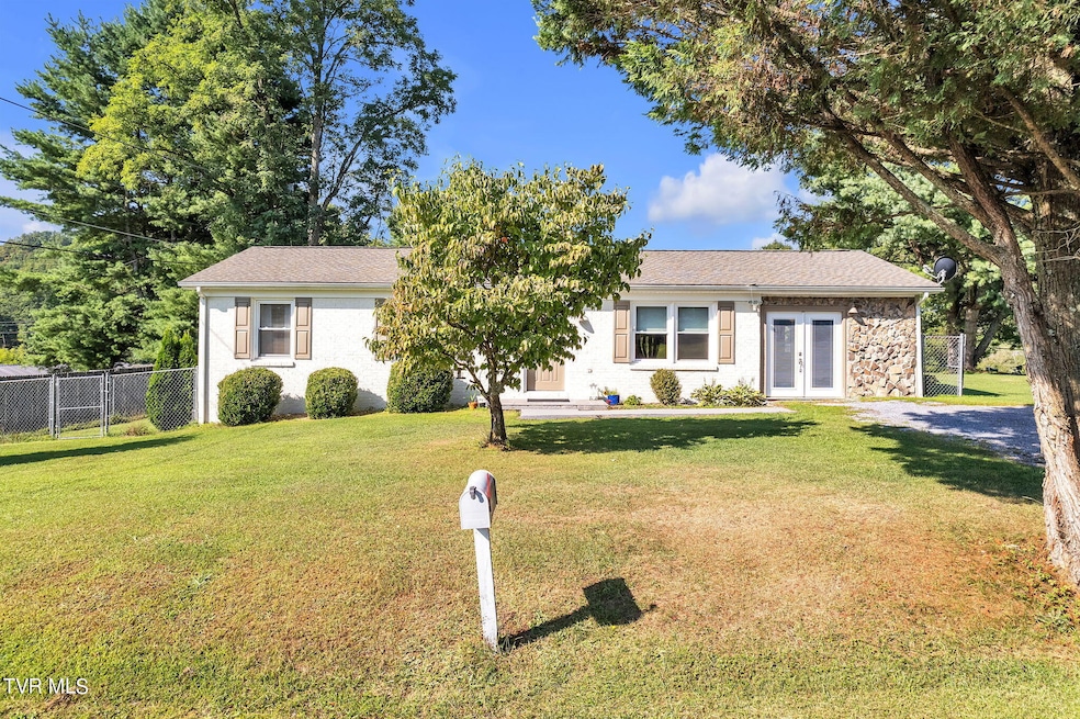 1-web-or-mls-17478-ridgeview-dr