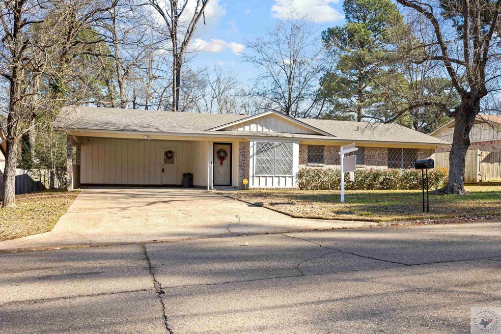 421 Cavite Place, Wake Village, TX 75501 - photo 1