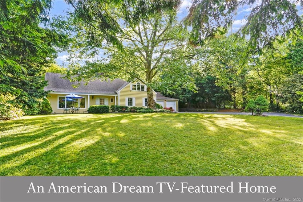 3129 Burr St, Fairfield, CT 06824 - photo 1