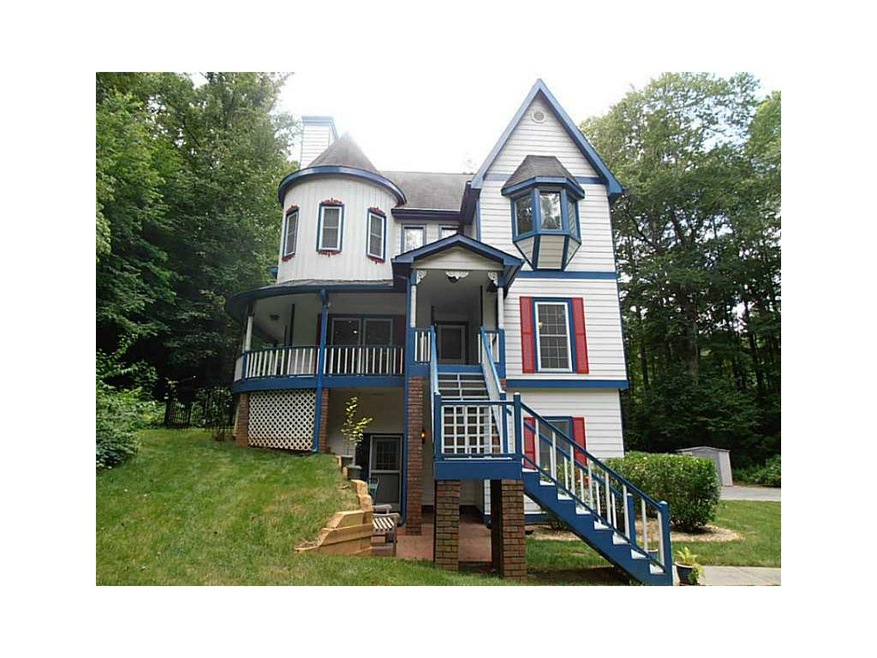 Exterior Front. Rare find Victorian - 