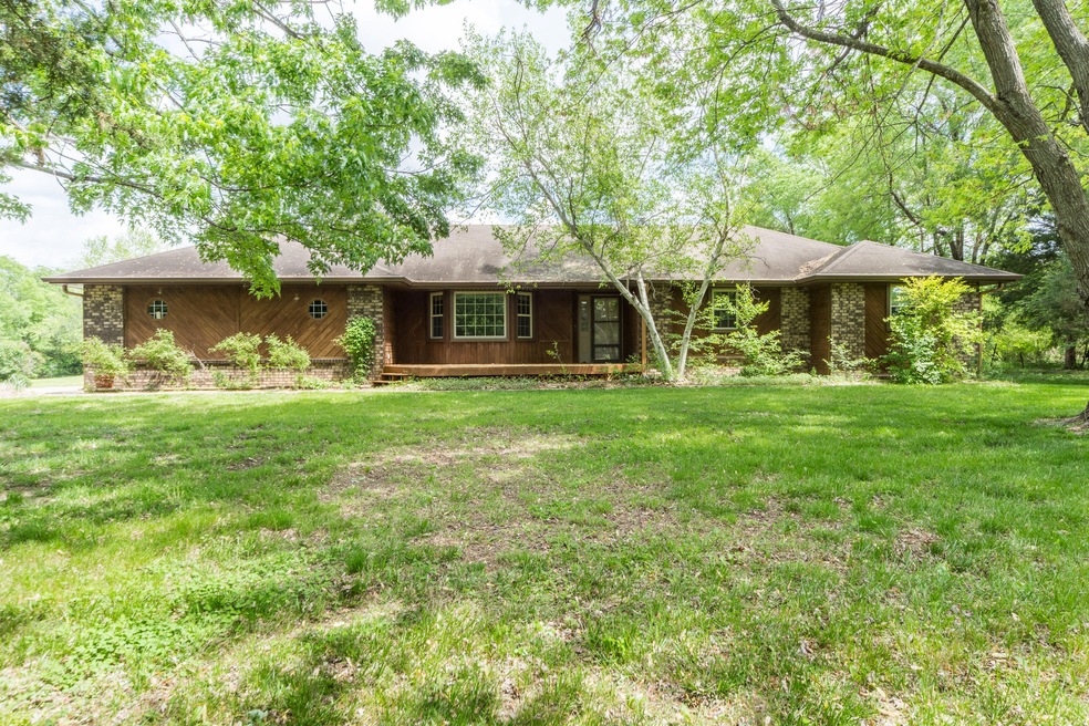 1208 Clearview Lane-1