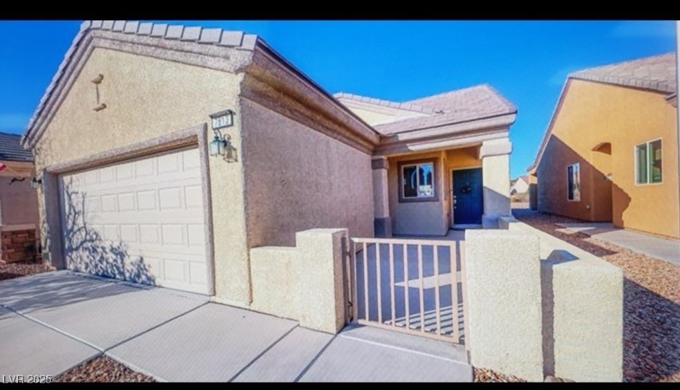 7813 Homing Pigeon St, North Las Vegas, NV 89084 - photo 1