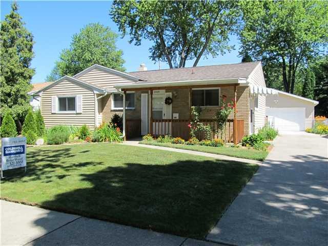 2026 Peggy Place, Lansing, MI 48910 - photo 1