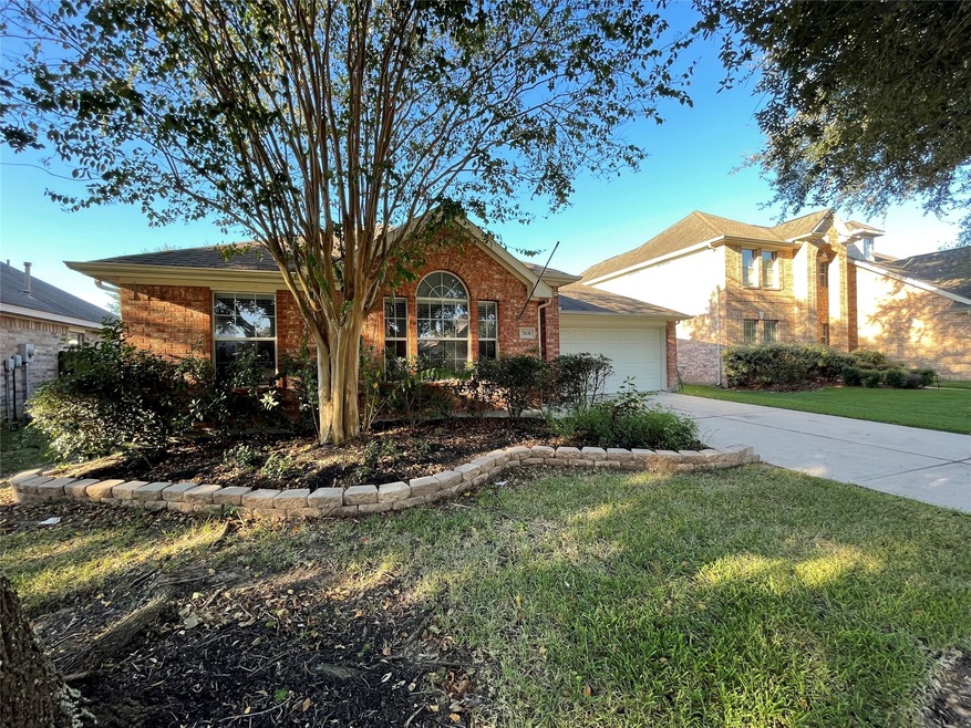 7631 Golden Thistle Ln, Cypress, TX 77433 - photo 1