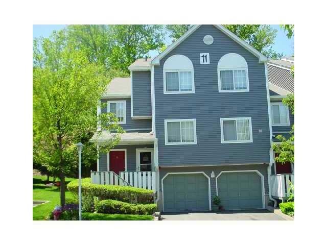 14 Eagle Ridge Way unit 92, Nanuet, NY 10954 - photo 1