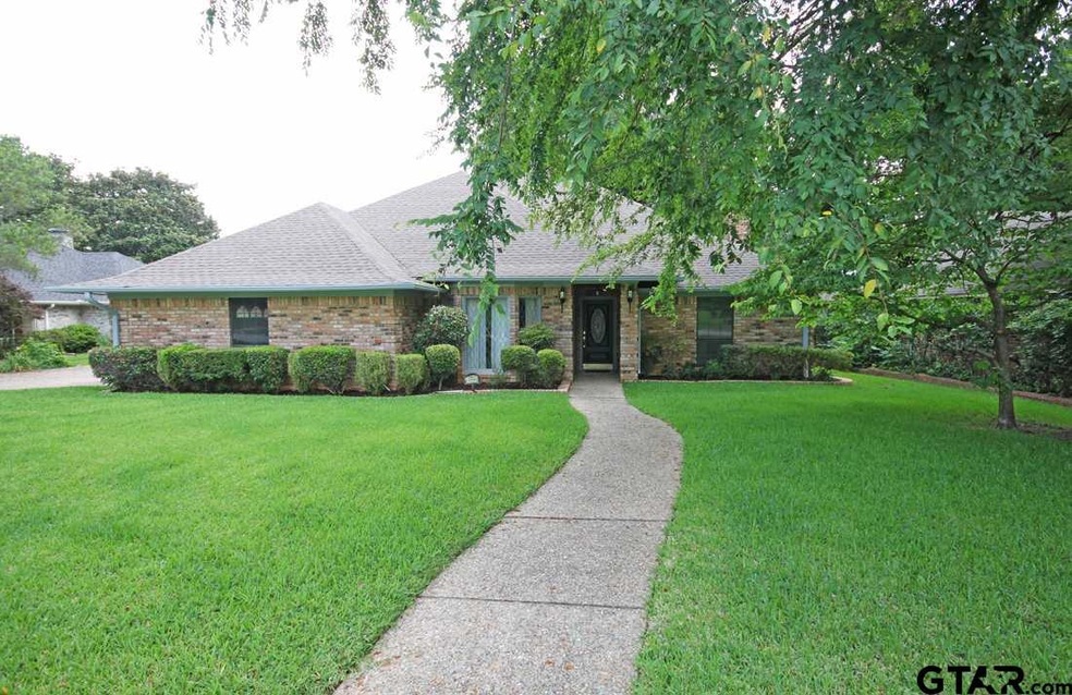 6102 6102 Stoneleigh, Tyler, TX 75703 - photo 1