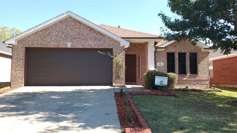 308 Creekview Dr, Wylie, TX 75098 - photo 1