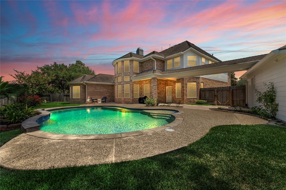 Welcome to 18807 Flaghorne Court!