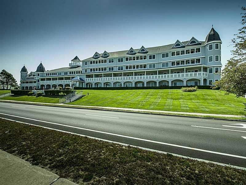 The Ocean House unit 111, York, ME 03909 - photo 1