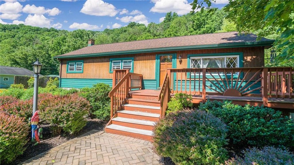 8072 Main St, Bangor, PA 18013 - photo 1