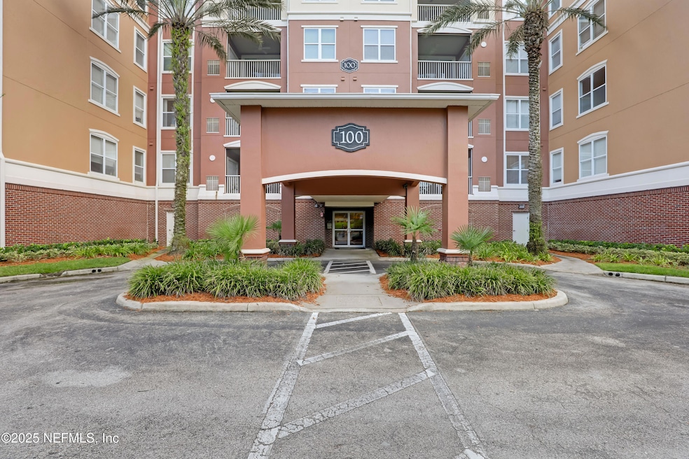 For Sale $242,000 • Co-Listing Agent