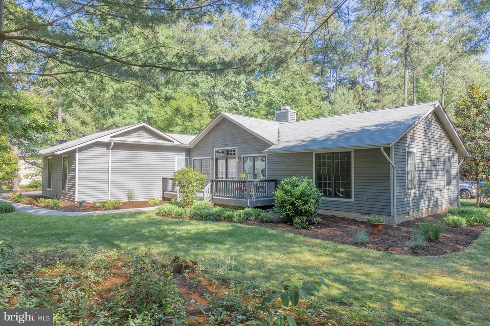 14620 Honeysuckle Way, Swan Point, MD 20645 - photo 1