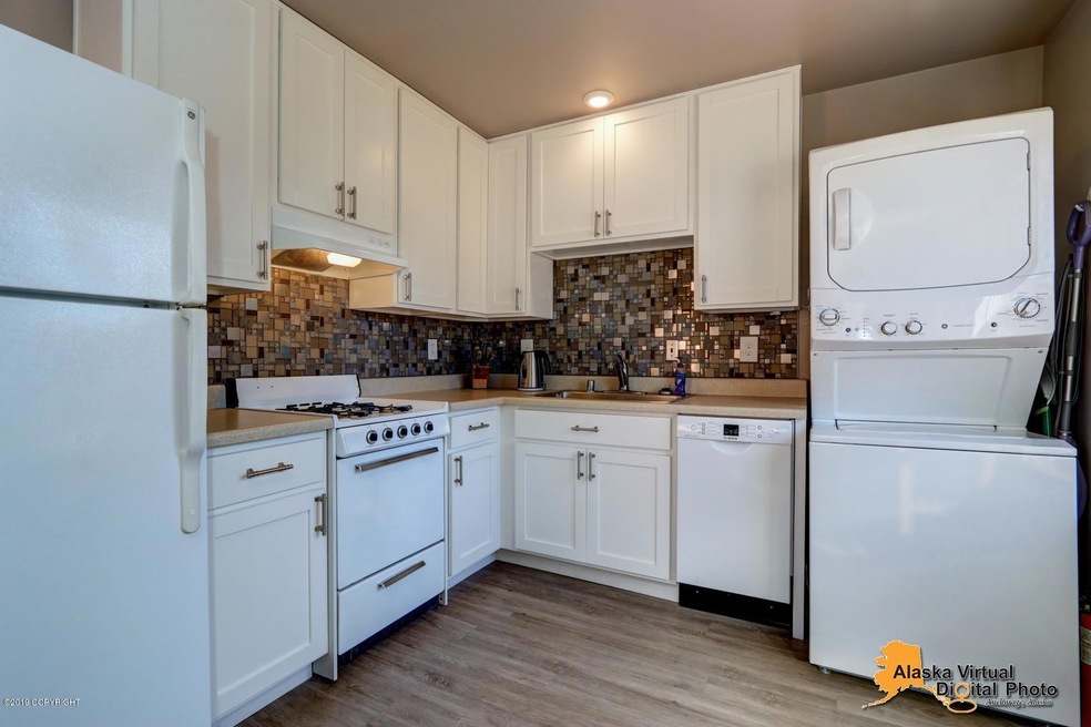 Beautifully Remodeled Kitchen