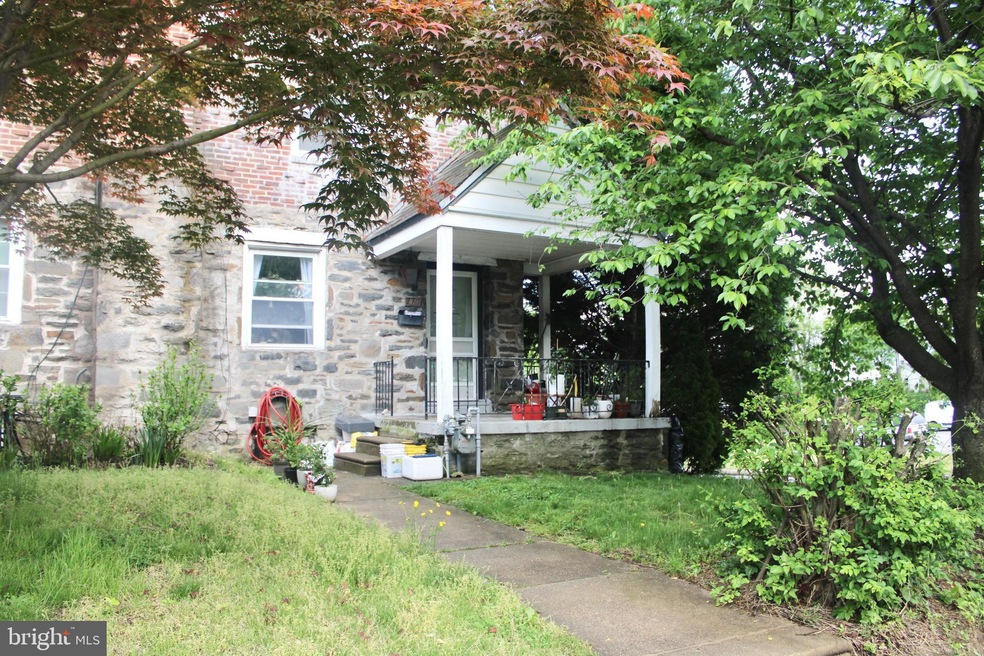 7701 Oakley Rd, Upper Darby, PA 19082 - photo 1