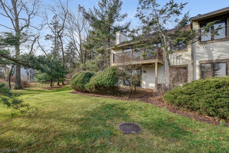 321 N Wyoming Ave unit 2D, South Orange, NJ 07079 - photo 1