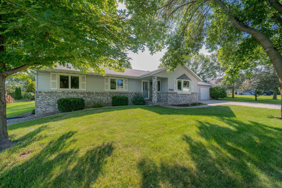 N180 Alex Dr, Appleton, WI 54915 - photo 1