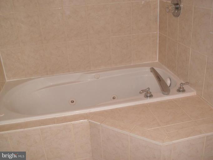 12067 Beltsville Dr, Beltsville, MD 20705 - photo 1