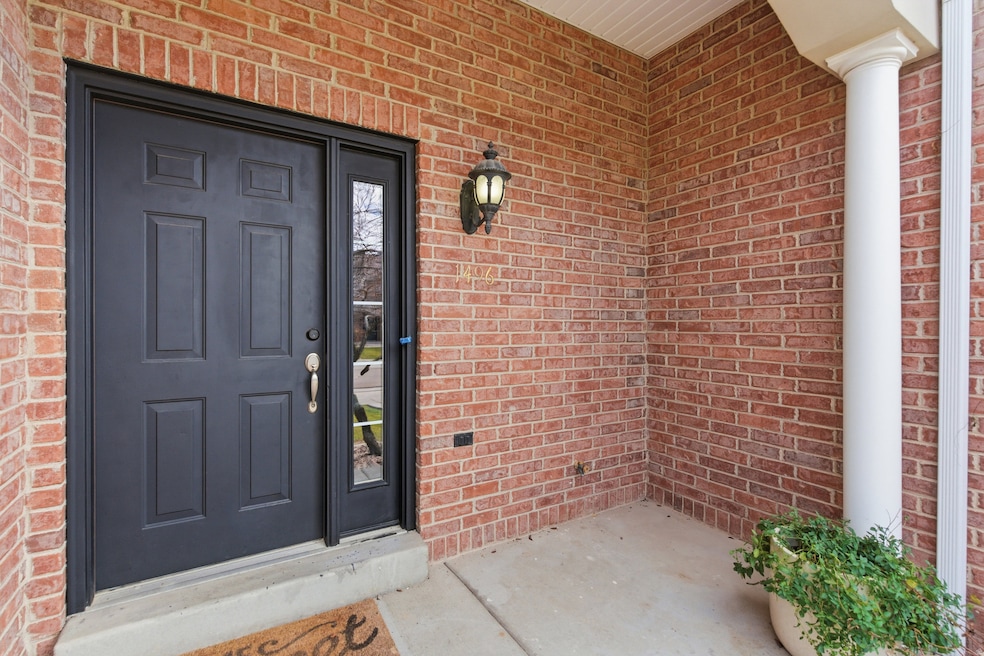 For Sale $372,500 • Co-Listing Agent