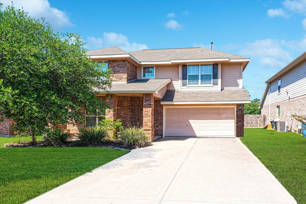 18914 Squirrel Oaks Dr, Magnolia, TX 77355 - photo 1