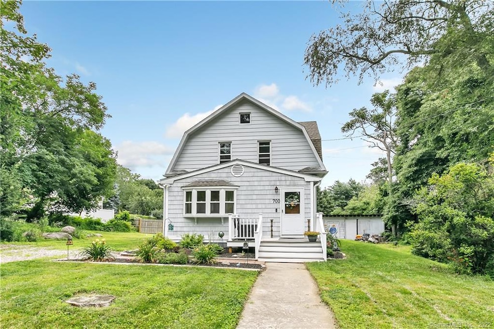 700 Wigwam Ln, Stratford, CT 06614 - photo 1