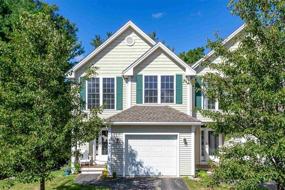 31 Kimball Way, Newmarket, NH 03857 - photo 1