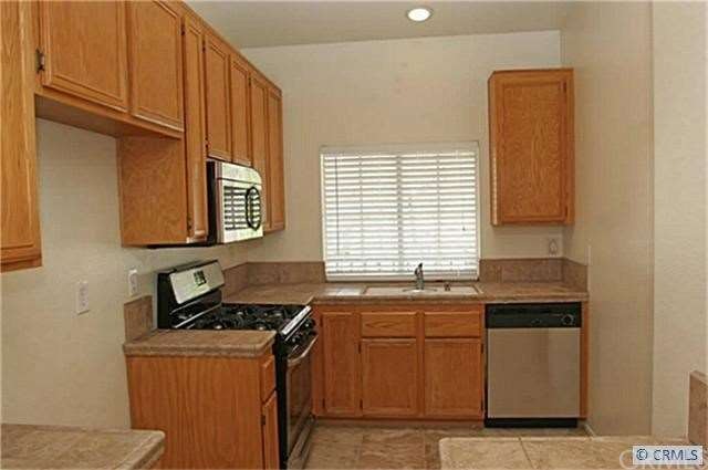 Remodeled with Stainless Steel Appliances!