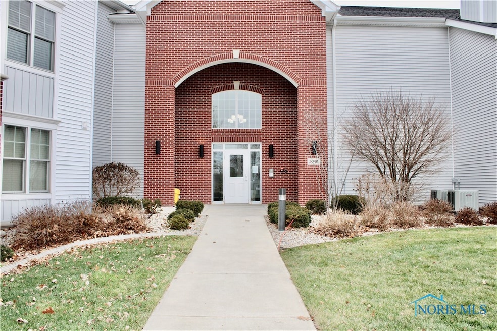 3040 Byrnwyck W Unit 102, Maumee, OH 43537 Recently Sold